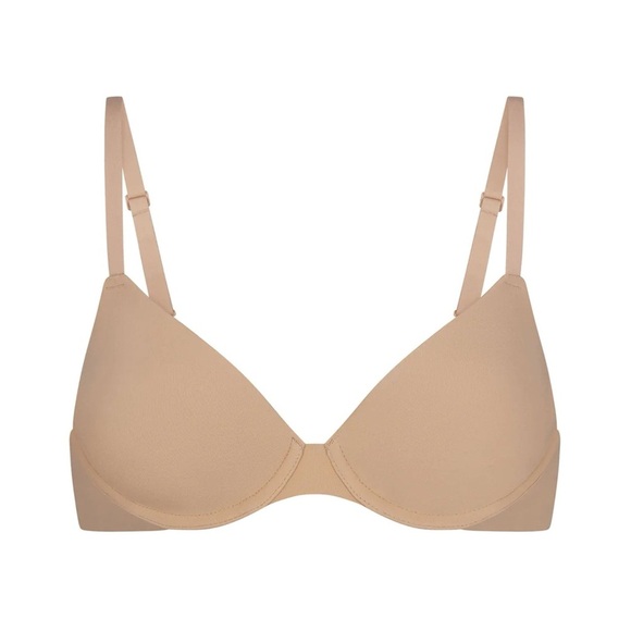 SKIMS Other - SKIMS fit’s everybody T-SHIRT BRA. Size 32B. Color: Clay. NWT!
